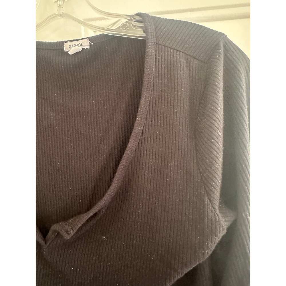 Garage Womens Ribbed Long Sleeve V-Neck Cropped Top Black Large
